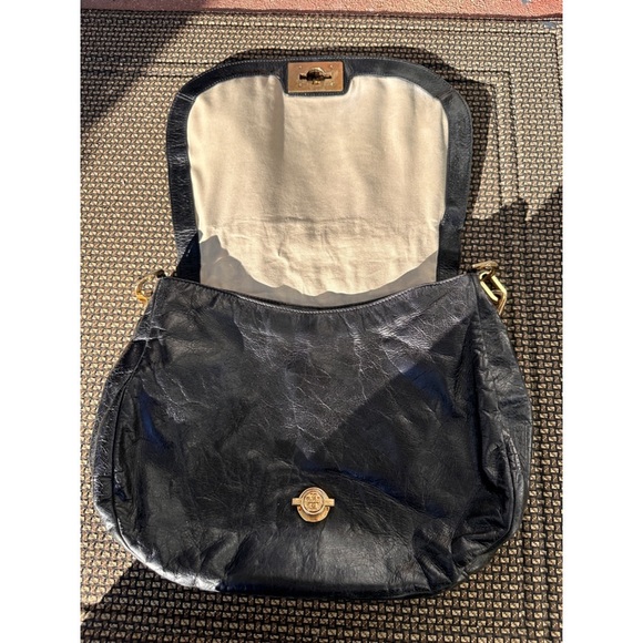 Tory Burch Gold Black Leather & Canvas Chain Linked Over-the-Shoulder Hobo Bag - Picture 13 of 13